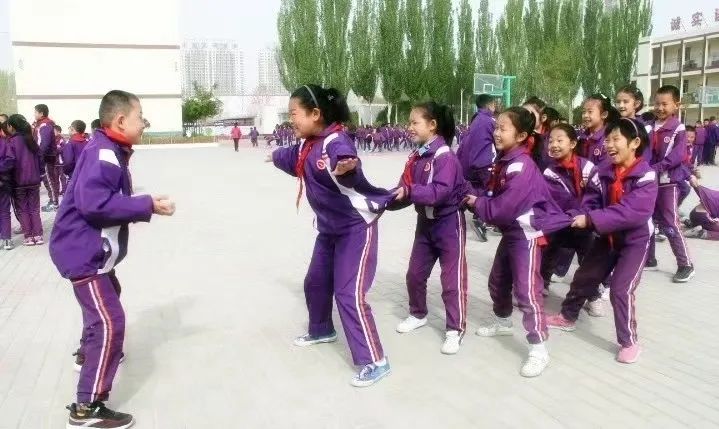 球场表现形 球场表现形