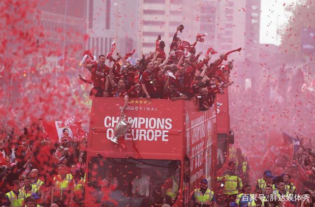 成太大打擊 成太大打擊