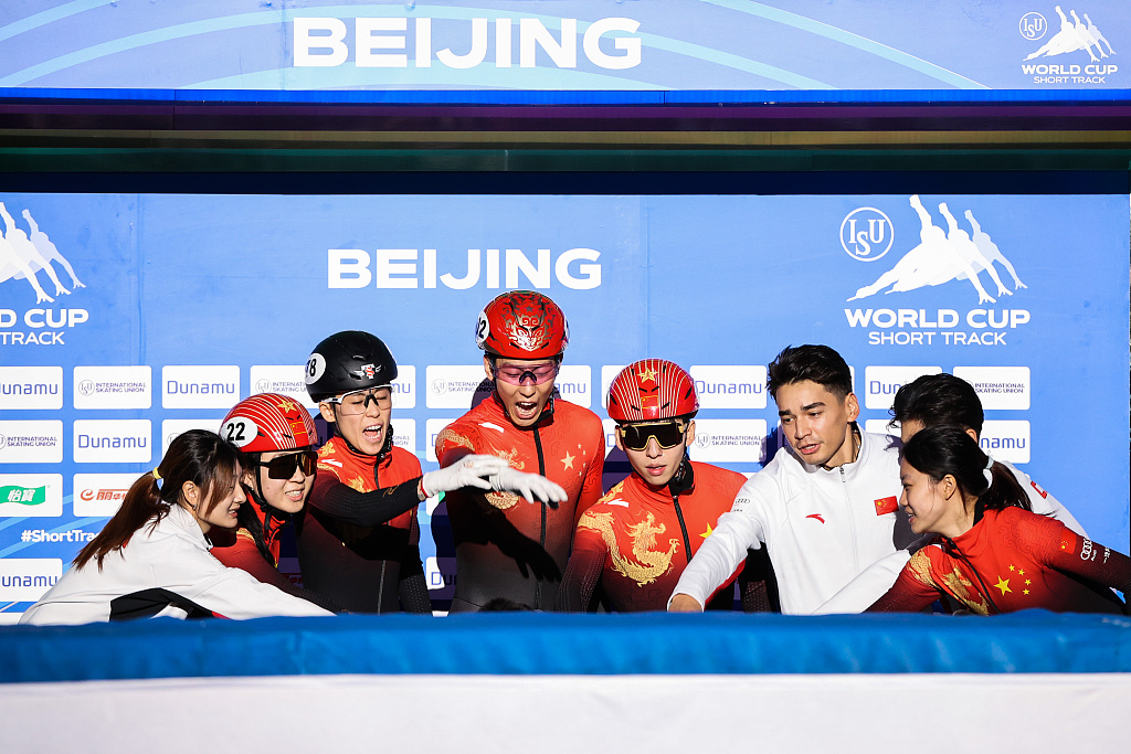 虽然在比赛 虽然在比赛