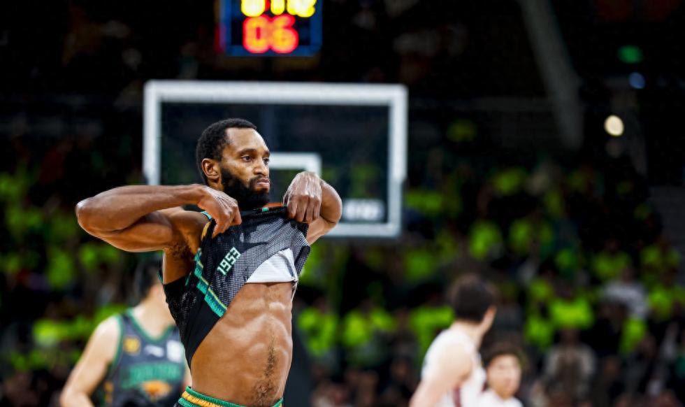 但他坚信 但他坚信