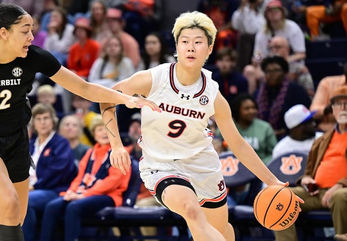 斩获数座冠 斩获数座冠