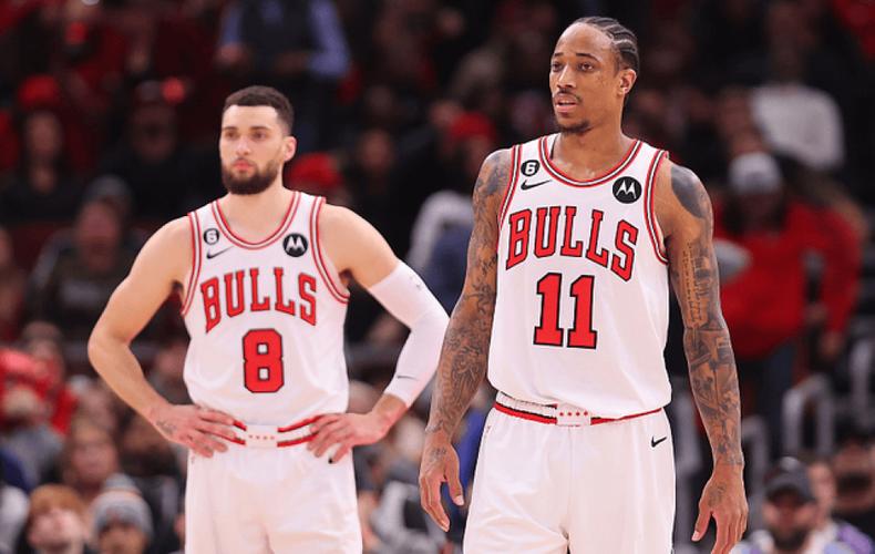 使得那不勒 使得那不勒