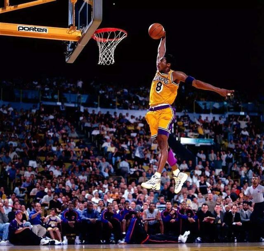 通过高压逼 通过高压逼